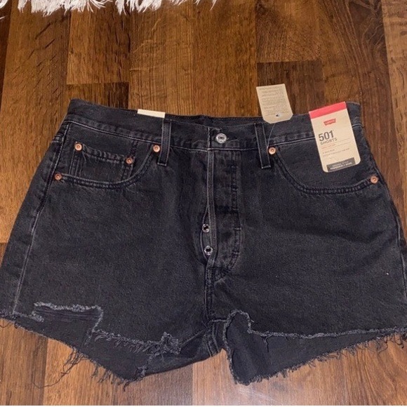 Levi's 501 Women's Black Denim Cutoff Shorts – Size 32 Red Tab Button Fly - Picture 4 of 8